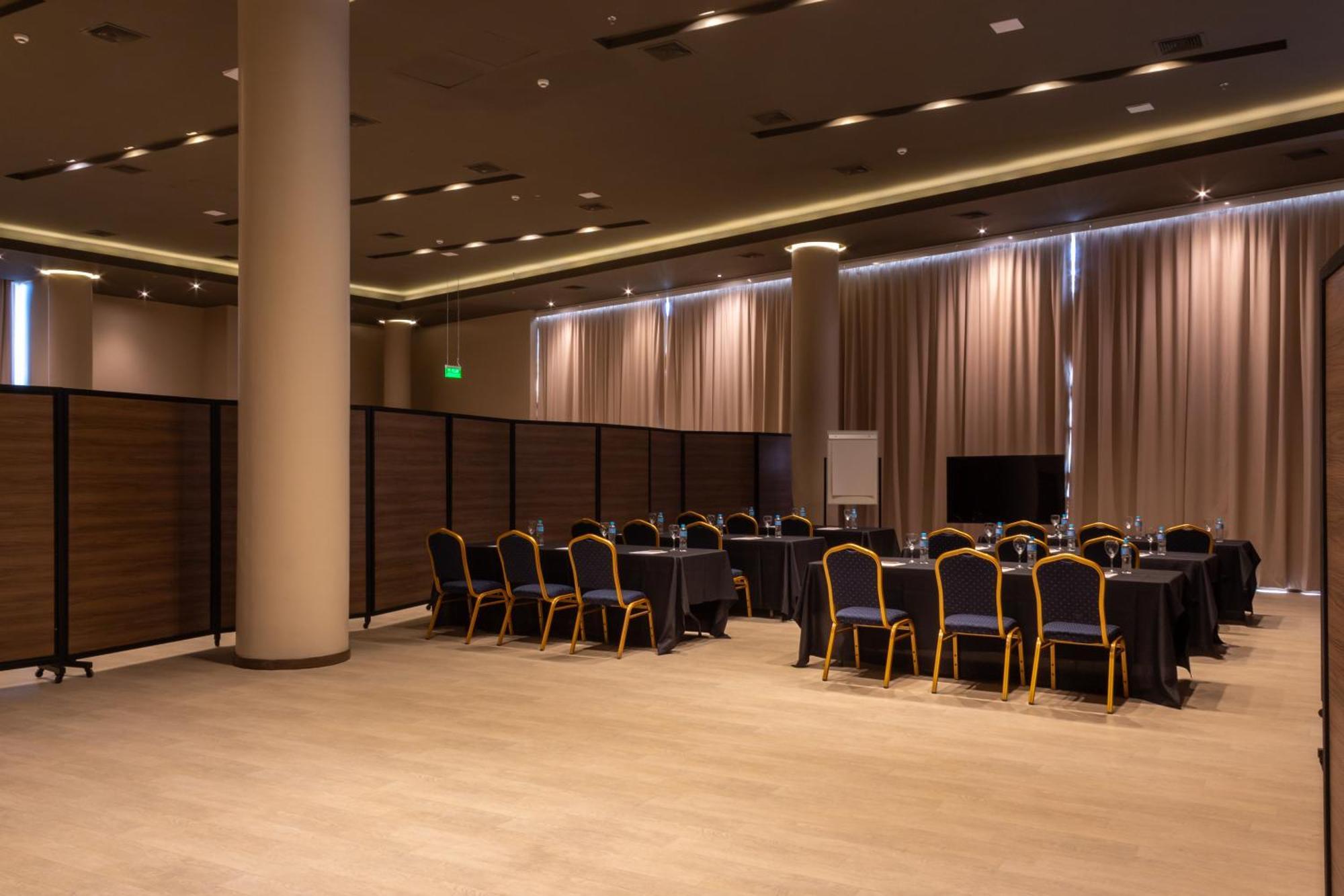 Tryp By Wyndham Asuncion Hotell Eksteriør bilde