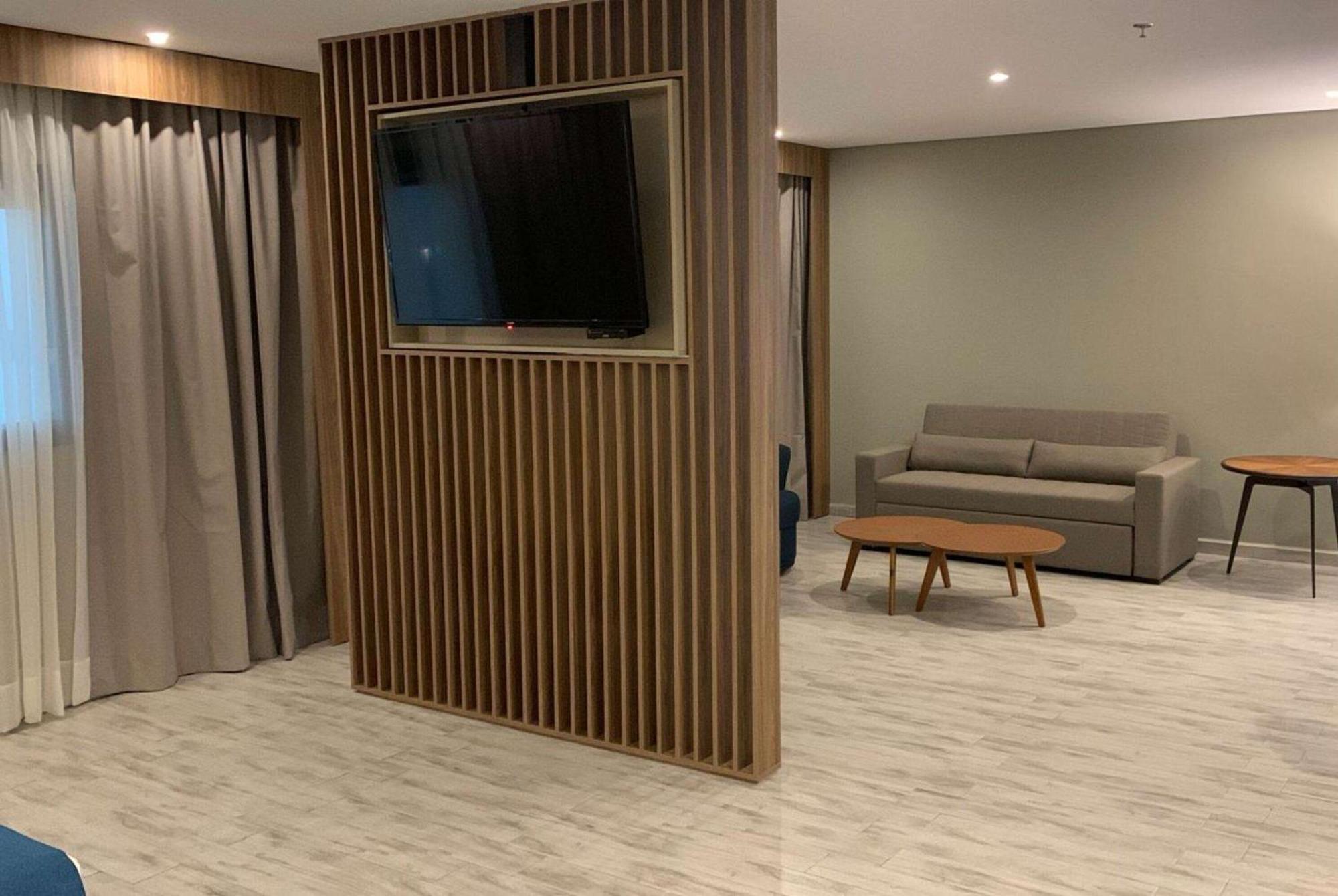 Tryp By Wyndham Asuncion Hotell Eksteriør bilde